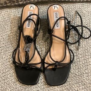 low heel strap sandal steve madden new